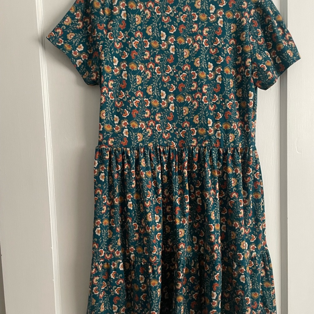 Pattern Dress - Picture 6 of 6